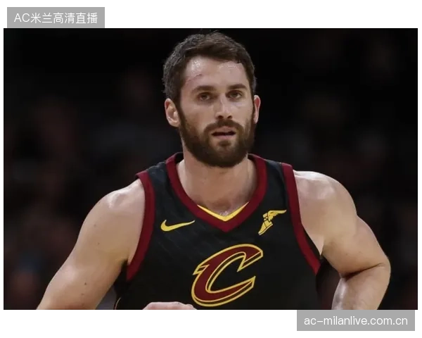 广东队在NBA训练营的“抢人”战术：如何从“小球王”变身为“全场杀手”？