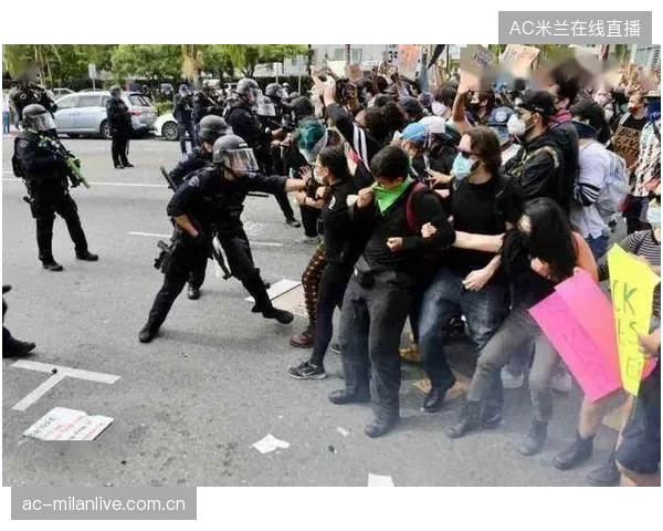 韩国警方前足协主席郑梦奎移送检方：背后的政治风波与社会反思